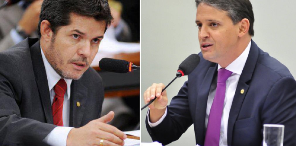 Dois deputados federais com perfis bastante diferentes ocupam os dois primeiros lugares no ranking dos parlamentares goianos mais influentes nas redes sociais; levantamento da empresa Eureka Comunicação mostra o deputado Delegado Waldir (PR) como o mais influente. Candidato a prefeito de Goiânia no passado, Waldir é tem como carro-chefe nas redes o tema da violência; na segunda posição, com 21 de Influência, está o deputado Thiago Peixoto (PSD); neste ano, Thiago mudou o estilo de atuação e passou a contemplar temais mais variados, como cultura, música, artes e esporte. Presidente da Comissão de Cultura da Câmara, Thiago tem facilidade para sair da agenda política tradicional (Foto: José Barbacena) Dois deputados federais com perfis bastante diferentes ocupam os dois primeiros lugares no ranking dos parlamentares goianos mais influentes nas redes sociais; levantamento da empresa Eureka Comunicação mostra o deputado Delegado Waldir (PR) como o mais influente. Candidato a prefeito de Goiânia no passado, Waldir é tem como carro-chefe nas redes o tema da violência; na segunda posição, com 21 de Influência, está o deputado Thiago Peixoto (PSD); neste ano, Thiago mudou o estilo de atuação e passou a contemplar temais mais variados, como cultura, música, artes e esporte. Presidente da Comissão de Cultura da Câmara, Thiago tem facilidade para sair da agenda política tradicional