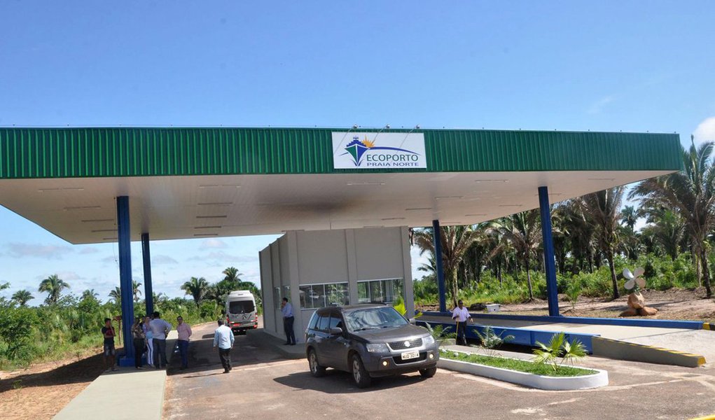 O instituto Natureza do Tocantins (Naturatins) emitiu, no dia 12, a Licença de Operação para o empreendimento portuário Porto Praia Norte Operações Portuárias e Serviços Logístico S/A; o próximo passo que será dado é conseguir Licenças de Operação junto a Agência nacional de Transportes Aquaviários (ANTAQ-DF), o que levar de 90 a 120 dias (Foto: Voney Malta) O instituto Natureza do Tocantins (Naturatins) emitiu, no dia 12, a Licença de Operação para o empreendimento portuário Porto Praia Norte Operações Portuárias e Serviços Logístico S/A; o próximo passo que será dado é conseguir Licenças de Operação junto a Agência nacional de Transportes Aquaviários (ANTAQ-DF), o que levar de 90 a 120 dias