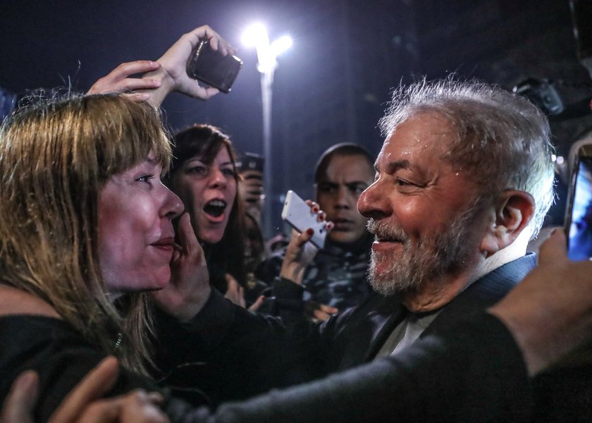 Ex-presidente afirma em ato em São Paulo que condenação na Lava Jato é infundada e sustenta outros interesses: "como não podem me derrotar na política, querem me derrotar com o processo"; reportagem de Rodrigo Gomes, da Rede Brasil Atual (Foto: Leonardo Attuch) Ex-presidente afirma em ato em São Paulo que condenação na Lava Jato é infundada e sustenta outros interesses: "como não podem me derrotar na política, querem me derrotar com o processo"; reportagem de Rodrigo Gomes, da Rede Brasil Atual