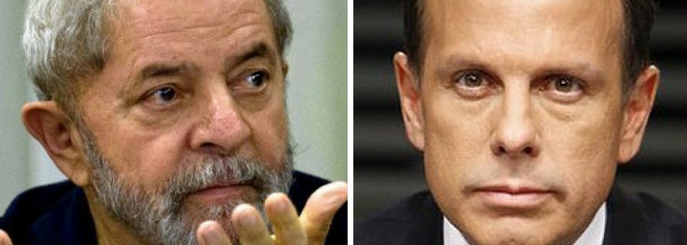 "Se João Dória diz a uma platéia de especuladores, como registra a Época, que 'é melhor que Lula dispute (a eleição presidencial de 2018) e perca. Temos de vencer Lula nas urnas', é sinal de que tem pesquisas indicando que a decretação da prisão de Lula ia produzir um terremoto eleitoral. (...) É óbvio que João Dória ou qualquer outro candidato a Presidente preferiria concorrer sem ter de enfrentar o favorito Lula. Mas, ao que parece, têm mais medo de enfrentar “o mito” e o “mito” não é Jair Bolsonaro", escreve Fernando Brito, editor do Tijolaço (Foto: Giuliana Miranda) "Se João Dória diz a uma platéia de especuladores, como registra a Época, que 'é melhor que Lula dispute (a eleição presidencial de 2018) e perca. Temos de vencer Lula nas urnas', é sinal de que tem pesquisas indicando que a decretação da prisão de Lula ia produzir um terremoto eleitoral. (...) É óbvio que João Dória ou qualquer outro candidato a Presidente preferiria concorrer sem ter de enfrentar o favorito Lula. Mas, ao que parece, têm mais medo de enfrentar “o mito” e o “mito” não é Jair Bolsonaro", escreve Fernando Brito, editor do Tijolaço