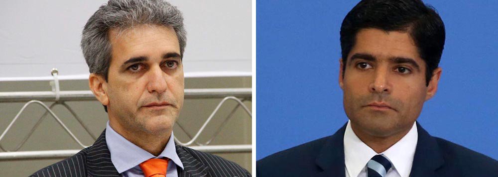 O prefeito ACM Neto (DEM) está "estudando" entrar na Justiça contra o deputado federal Robinson Almeida por "reparação de danos"; Robinson disse que o democrata "perdeu a virgindade do discurso moral", ao sugerir que ele seja responsável por irregularidades nas obras de revitalização da Barra, apontadas na delação da Odebrecht; "É muito provável que eu entre com uma ação de reparação de danos e quem vai se tornar réu é o suplente de deputado. Eles nem se deram o trabalho de ver a delação. Eu vi, obviamente. Vital não me cita e nem ninguém da prefeitura", diz ACM; o Ministério Público vai apurar possível favorecimento de ACM Neto à Odebrecht nas obras da Barra, a partir de pedido feito pelos deputados Robinson Almeida e Afonso Florence, também do PT (Foto: Romulo Faro) O prefeito ACM Neto (DEM) está "estudando" entrar na Justiça contra o deputado federal Robinson Almeida por "reparação de danos"; Robinson disse que o democrata "perdeu a virgindade do discurso moral", ao sugerir que ele seja responsável por irregularidades nas obras de revitalização da Barra, apontadas na delação da Odebrecht; "É muito provável que eu entre com uma ação de reparação de danos e quem vai se tornar réu é o suplente de deputado. Eles nem se deram o trabalho de ver a delação. Eu vi, obviamente. Vital não me cita e nem ninguém da prefeitura", diz ACM; o Ministério Público vai apurar possível favorecimento de ACM Neto à Odebrecht nas obras da Barra, a partir de pedido feito pelos deputados Robinson Almeida e Afonso Florence, também do PT