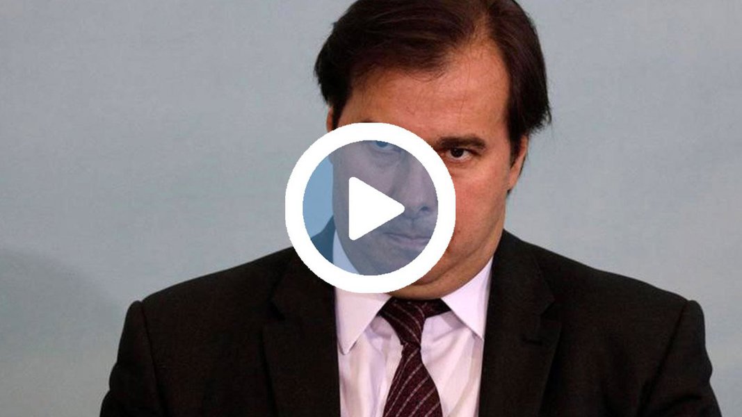 Em entrevista ao programa Roberto D’Ávila, o presidente da Câmara, Rodrigo Maia (DEM-RJ), disse ser contra o casamento homoafetivo; “A união civil já está aí consagrada e precisar ser reafirmada. A palavra casamento é uma liturgia da igreja. Não precisa desse confronto. Ninguém precisa desse confronto. A disputa é que eu acho que não é necessária”, disse Maia; mais de 15 mil registros foram realizados em todo o país nos últimos quatro anos (Foto: Charles Nisz) Em entrevista ao programa Roberto D’Ávila, o presidente da Câmara, Rodrigo Maia (DEM-RJ), disse ser contra o casamento homoafetivo; “A união civil já está aí consagrada e precisar ser reafirmada. A palavra casamento é uma liturgia da igreja. Não precisa desse confronto. Ninguém precisa desse confronto. A disputa é que eu acho que não é necessária”, disse Maia; mais de 15 mil registros foram realizados em todo o país nos últimos quatro anos