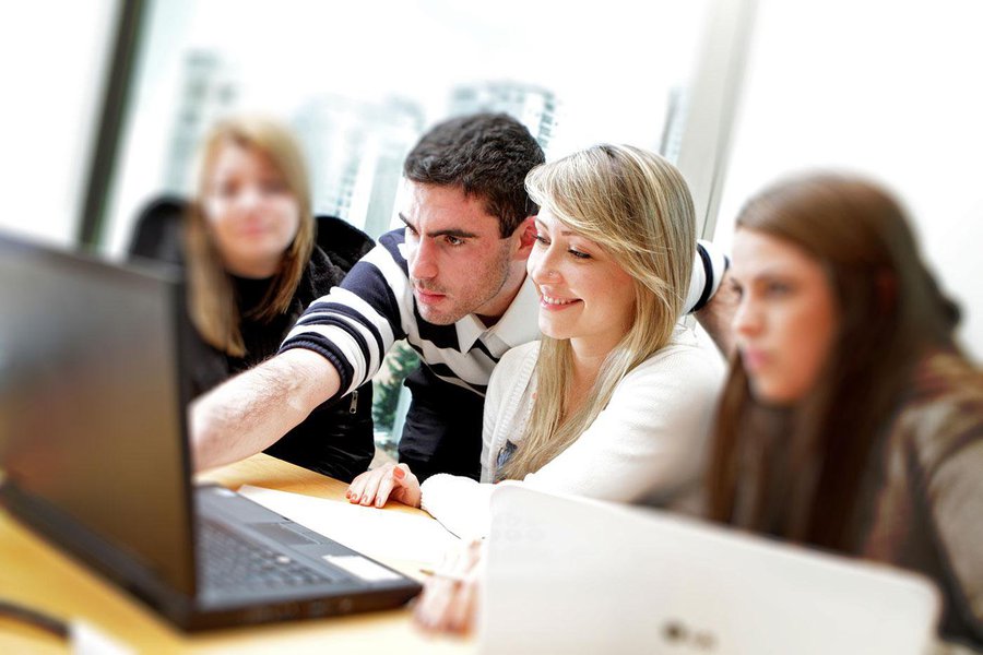 Uma dúvida frequente dos empreendedores é qual a hora certa para expandir; um curso on-line e gratuito ajuda o empresário a refletir sobre o melhor modelo de expansão para o negócio; a capacitação faz parte de uma parceria entre Sebrae e Endeavor; os interessados devem acessar a página Curso de Expansão: a estratégia de crescimento certa para o seu negócio; a capacitação oferece instrumentos para que o empresário tome a melhor decisão na hora de expandir; serão abordadas estratégias como penetração de mercado, desenvolvimento de mercado, desenvolvimento de produto e diversificação (Foto: Leonardo Lucena) Uma dúvida frequente dos empreendedores é qual a hora certa para expandir; um curso on-line e gratuito ajuda o empresário a refletir sobre o melhor modelo de expansão para o negócio; a capacitação faz parte de uma parceria entre Sebrae e Endeavor; os interessados devem acessar a página Curso de Expansão: a estratégia de crescimento certa para o seu negócio; a capacitação oferece instrumentos para que o empresário tome a melhor decisão na hora de expandir; serão abordadas estratégias como penetração de mercado, desenvolvimento de mercado, desenvolvimento de produto e diversificação