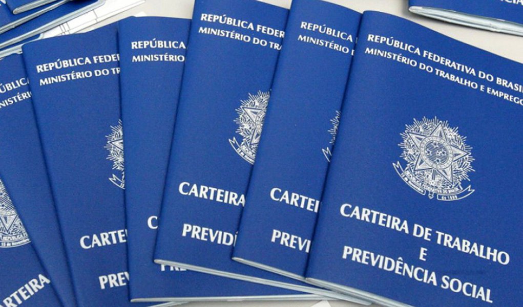O Piauí voltou a registrar a eliminação de postos de trabalho com carteira assinada em março, com 7.262 contratações e de 8.209 demissões no mês passado, redução de 947 vagas; foi o que apontou o Cadastro Geral de Empregados e Desempregados (Caged), divulgado pelo Ministério do Trabalho (Foto: Leonardo Lucena) O Piauí voltou a registrar a eliminação de postos de trabalho com carteira assinada em março, com 7.262 contratações e de 8.209 demissões no mês passado, redução de 947 vagas; foi o que apontou o Cadastro Geral de Empregados e Desempregados (Caged), divulgado pelo Ministério do Trabalho
