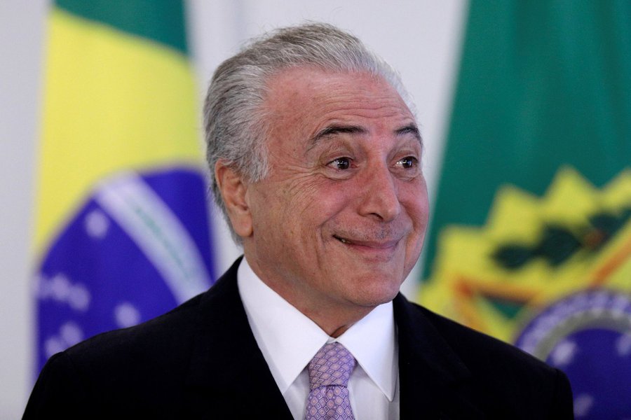 A alíquota do royalty cobrado do minério de ferro vai subir dos atuais 2% para até um limite de 4%, variando de acordo com o preço internacional do insumo; a medida constará de uma das três Medidas Provisórias (MPs) a serem assinadas ainda nesta terça-feira por Michel Temer com mudanças na regulação do setor; alíquota da Compensação Financeira pela Exploração Mineral (Cfem) também vai mudar para o nióbio, passando de 2% para 3%, do ouro (de 1% para 2%) e do diamante (de 2% para 3%) (Foto: Romulo Faro) A alíquota do royalty cobrado do minério de ferro vai subir dos atuais 2% para até um limite de 4%, variando de acordo com o preço internacional do insumo; a medida constará de uma das três Medidas Provisórias (MPs) a serem assinadas ainda nesta terça-feira por Michel Temer com mudanças na regulação do setor; alíquota da Compensação Financeira pela Exploração Mineral (Cfem) também vai mudar para o nióbio, passando de 2% para 3%, do ouro (de 1% para 2%) e do diamante (de 2% para 3%)