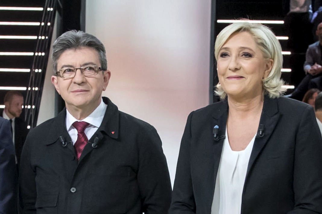 A incerteza quanto ao resultado das eleições presidenciais na França, com quatro candidatos muito próximos, impõe aos institutos de pesquisa um desafio sobre sua confiabilidade, após erros famosos como na vitória de Donald Trump nos Estados Unidos e do "Brexit" no Reino Unido; diferença entre os quatro vem diminuindo de forma significativa no último mês: dos mais de dez pontos que separavam no final de março a ultradireitista Le Pen - que então liderava com mais de 25% - do líder da esquerda radical Mélenchon - que ainda não chegava aos 15% -, passou para menos de cinco pontos (Foto: Aquiles Lins) A incerteza quanto ao resultado das eleições presidenciais na França, com quatro candidatos muito próximos, impõe aos institutos de pesquisa um desafio sobre sua confiabilidade, após erros famosos como na vitória de Donald Trump nos Estados Unidos e do "Brexit" no Reino Unido; diferença entre os quatro vem diminuindo de forma significativa no último mês: dos mais de dez pontos que separavam no final de março a ultradireitista Le Pen - que então liderava com mais de 25% - do líder da esquerda radical Mélenchon - que ainda não chegava aos 15% -, passou para menos de cinco pontos