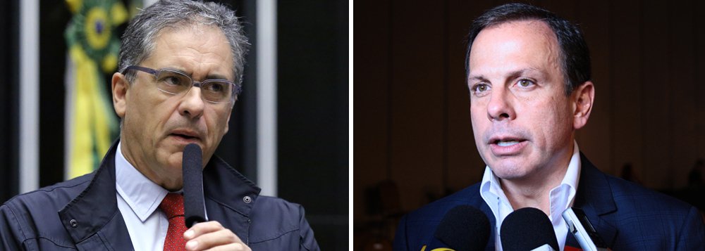 Deputado Carlos Zarattini (PT-SP) apresentará um requerimento de informações à Força Aérea Brasileira para que se esclareça a viagem feita no dia 20 de abril a Foz do Iguaçu (PR), levando autoridades para um evento do Grupo Lide, de João Doria, conforme divulgado pela coluna de Lauro Jardim, do Globo; "Nada justifica que autoridades públicas se utilizem de aviões da FAB, pagos com recursos públicos, para se deslocarem a qualquer tipo de evento privado", defende o parlamentar (Foto: Gisele Federicce) Deputado Carlos Zarattini (PT-SP) apresentará um requerimento de informações à Força Aérea Brasileira para que se esclareça a viagem feita no dia 20 de abril a Foz do Iguaçu (PR), levando autoridades para um evento do Grupo Lide, de João Doria, conforme divulgado pela coluna de Lauro Jardim, do Globo; "Nada justifica que autoridades públicas se utilizem de aviões da FAB, pagos com recursos públicos, para se deslocarem a qualquer tipo de evento privado", defende o parlamentar