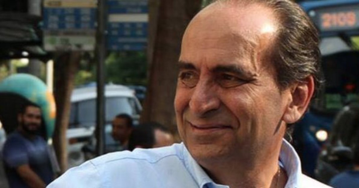 Levantamento feito pelo Instituto Paraná Pesquisas aponta que 5,3% dos 805 eleitores entrevistados em Belo Horizonte acham ótima a gestão do prefeito Alexandre Kalil (PHS), e 32,6% classificam como boa; ou seja, Kalil tem avaliação positiva de 37,9%, somando os dois percentuais, e negatia de 21,1%; questionados se, de uma maneira geral, aprovam ou não o governo Alexandre Kalil, 63,5% afirmaram que sim, e 31,5% disseram que desaprovam (Foto: Leonardo Lucena) Levantamento feito pelo Instituto Paraná Pesquisas aponta que 5,3% dos 805 eleitores entrevistados em Belo Horizonte acham ótima a gestão do prefeito Alexandre Kalil (PHS), e 32,6% classificam como boa; ou seja, Kalil tem avaliação positiva de 37,9%, somando os dois percentuais, e negatia de 21,1%; questionados se, de uma maneira geral, aprovam ou não o governo Alexandre Kalil, 63,5% afirmaram que sim, e 31,5% disseram que desaprovam