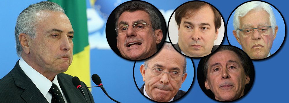 "A situação depois da lista de Fachin (ex-lista de Janot) é a seguinte: 1) O presidente da República não será investigado não porque não seja suspeito dos mesmos crimes atribuídos aos outros acusados, mas porque a constituição veda que o maior mandatário da nação seja investigado por fatos precedentes ao mandato; 2) os dois sucessores imediatos do presidente da República, Rodrigo Maia e Eunício Oliveira, presidentes da Câmara e do Senado, são investigados por corrupção e crimes correlatos; 3) o líder do governo no Senado, Romero Jucá, é investigado em cinco inquéritos; 4) oito ministros, inclusive os dois mais íntimos do presidente, Eliseu Padilha e Moreira Franco, também estão na linha de tiro", descreve Alex Solnik, sobre o cenário do governo Temer pós-lista de Fachin (Foto: Alex Solnik) "A situação depois da lista de Fachin (ex-lista de Janot) é a seguinte: 1) O presidente da República não será investigado não porque não seja suspeito dos mesmos crimes atribuídos aos outros acusados, mas porque a constituição veda que o maior mandatário da nação seja investigado por fatos precedentes ao mandato; 2) os dois sucessores imediatos do presidente da República, Rodrigo Maia e Eunício Oliveira, presidentes da Câmara e do Senado, são investigados por corrupção e crimes correlatos; 3) o líder do governo no Senado, Romero Jucá, é investigado em cinco inquéritos; 4) oito ministros, inclusive os dois mais íntimos do presidente, Eliseu Padilha e Moreira Franco, também estão na linha de tiro", descreve Alex Solnik, sobre o cenário do governo Temer pós-lista de Fachin