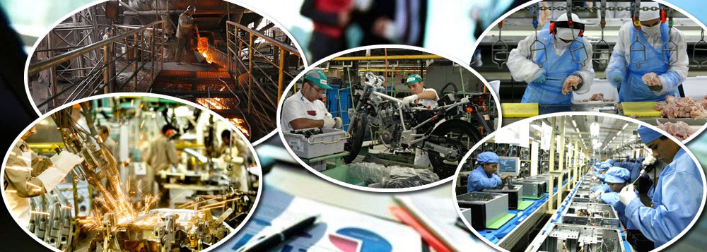 Levantamento em cima de resultados de 253 empresas não financeiras, feito pelo Valor Data, mostra que a estratégica do PSDB do "quanto pior, melhor", que paralisou o governo eleito da presidente Dilma Rousseff em 20165, e deflagração do golpe com a ascensão de Michel Temer à presidência em 2016, minou a receita das empresas do País; segundo o estudo, houve crescimento consolidado de receita líquida de 0,4% em 2016, na comparação com 2015, o dado é ínfimo, comparado ao avanço médio de 8,2% nos cinco anos anteriores, de 2011 a 2015; excluídas Petrobras, Eletrobras e Vale, as receitas tiveram variação positiva de 0,1% em 2016, contra crescimento anual médio de 10,2% de 2011 a 2015 (Foto: Aquiles Lins) Levantamento em cima de resultados de 253 empresas não financeiras, feito pelo Valor Data, mostra que a estratégica do PSDB do "quanto pior, melhor", que paralisou o governo eleito da presidente Dilma Rousseff em 20165, e deflagração do golpe com a ascensão de Michel Temer à presidência em 2016, minou a receita das empresas do País; segundo o estudo, houve crescimento consolidado de receita líquida de 0,4% em 2016, na comparação com 2015, o dado é ínfimo, comparado ao avanço médio de 8,2% nos cinco anos anteriores, de 2011 a 2015; excluídas Petrobras, Eletrobras e Vale, as receitas tiveram variação positiva de 0,1% em 2016, contra crescimento anual médio de 10,2% de 2011 a 2015