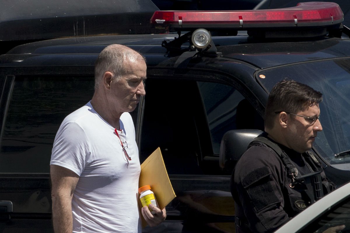 Desembargador federal Messod Azulay, da Segunda Turma Especializada do TRF2, negou nesta quarta-feira (24) o pedido de liminar apresentado pela defesa de Eike Batista contra a ampliação do bloqueio de bens; medida, determinada pela Vara Federal Criminal do Rio, amplia de R$ 162 milhões para R$ 900 milhões os valores bloqueados do empresário na Justiça (Foto: Aquiles Lins) Desembargador federal Messod Azulay, da Segunda Turma Especializada do TRF2, negou nesta quarta-feira (24) o pedido de liminar apresentado pela defesa de Eike Batista contra a ampliação do bloqueio de bens; medida, determinada pela Vara Federal Criminal do Rio, amplia de R$ 162 milhões para R$ 900 milhões os valores bloqueados do empresário na Justiça