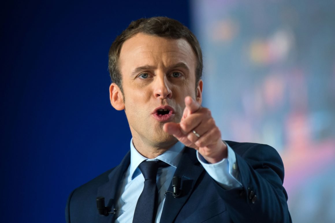 As eleições francesas mostraram a decepção do povo com as políticas neoliberais comandadas pela Alemanha. O fato de ter ganhado um europeísta não significa grande coisa quando se contam, além dos votos de Le Pen, os brancos, nulos e abstenções (Foto: Jose Carlos de Assis) As eleições francesas mostraram a decepção do povo com as políticas neoliberais comandadas pela Alemanha. O fato de ter ganhado um europeísta não significa grande coisa quando se contam, além dos votos de Le Pen, os brancos, nulos e abstenções
