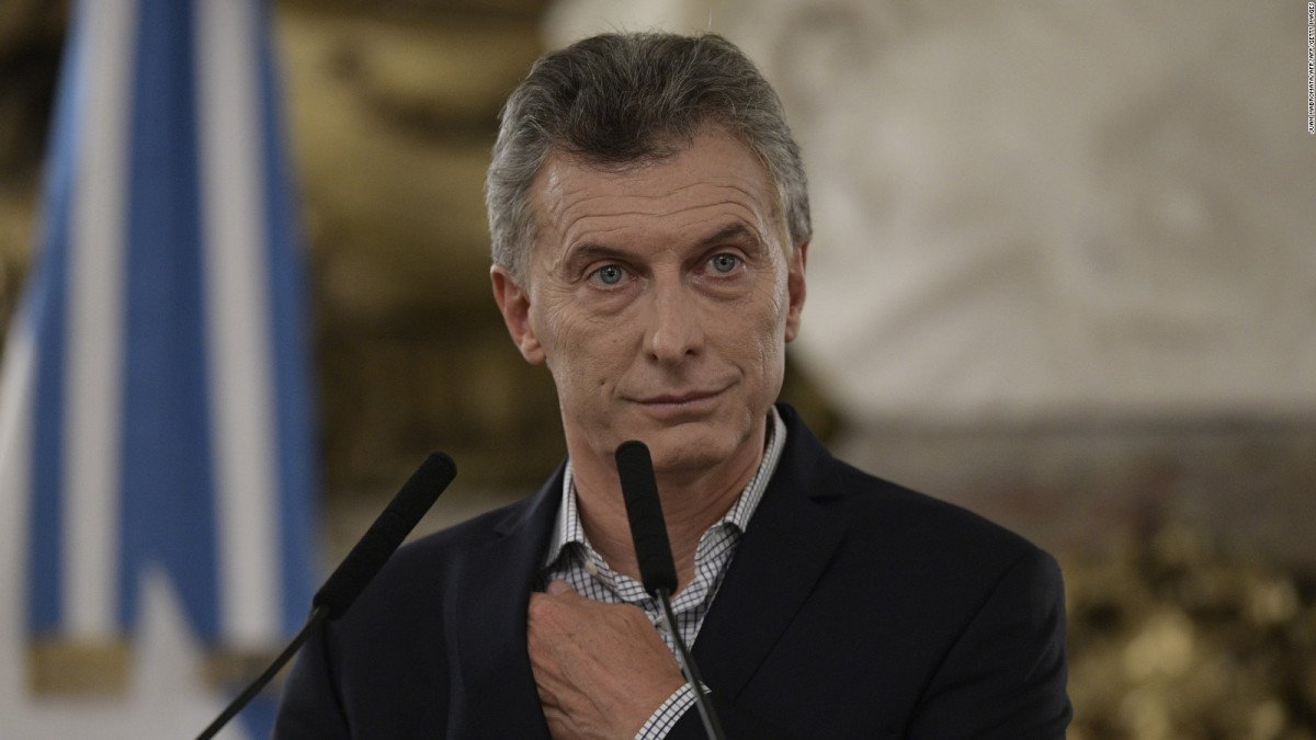 Presidente da Argentina, Mauricio Macri, disse em entrevista ao canal de notícias CNN, que a Venezuela pode ser expulsa do bloco comercial Mercosul se o governo de Nicolás Maduro não realizar uma mudança "dramática" de comportamento; "Deve haver um calendário eleitoral, tem que se libertar os presos políticos e tem que haver uma clara demonstração de respeito a independência dos poderes" (Foto: Aquiles Lins) Presidente da Argentina, Mauricio Macri, disse em entrevista ao canal de notícias CNN, que a Venezuela pode ser expulsa do bloco comercial Mercosul se o governo de Nicolás Maduro não realizar uma mudança "dramática" de comportamento; "Deve haver um calendário eleitoral, tem que se libertar os presos políticos e tem que haver uma clara demonstração de respeito a independência dos poderes"