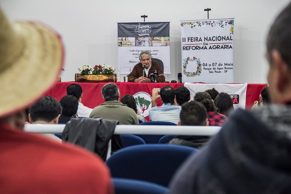Ex-presidente do Uruguai José Mujica participa de roda de conversa com jornalistas na II Feira Nacional da Reforma Agrária (Foto: Leonardo Attuch) Ex-presidente do Uruguai José Mujica participa de roda de conversa com jornalistas na II Feira Nacional da Reforma Agrária