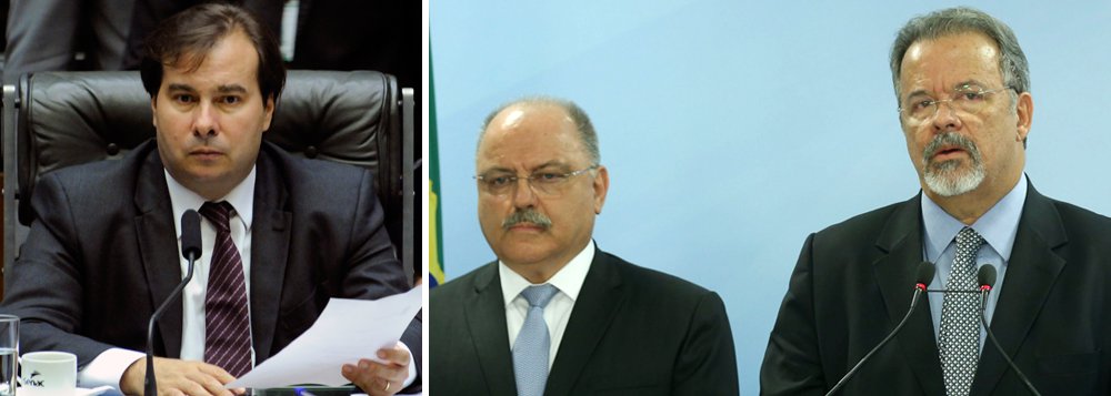 Presidente da Câmara negou declarações do ministro da Defesa, Raul Jungmann, e afirmou que não foi ele quem sugeriu a convocação de tropas para a Esplanada, como anunciou o ministro; jornalista Luís Costa Pinto comenta o episódio: "Jungmann mentiu. Tem de cair. Jungmann mentiu usando o nome do presidente da Câmara, que o desmentiu" (Foto: Ana Pupulin) Presidente da Câmara negou declarações do ministro da Defesa, Raul Jungmann, e afirmou que não foi ele quem sugeriu a convocação de tropas para a Esplanada, como anunciou o ministro; jornalista Luís Costa Pinto comenta o episódio: "Jungmann mentiu. Tem de cair. Jungmann mentiu usando o nome do presidente da Câmara, que o desmentiu"
