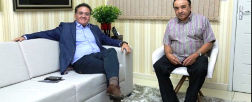 Já com um comitê de pré-campanha, o senador Roberto Rocha (PSB) deverá disputar o governo do Maranhão; no entanto, pode ficar sem legenda por conta do provável rompimento do seu partido com o governo Temer; do aliado tucano Sebastião Madeira, tenta espaço no PSDB, mas o partido é comandado pelo vice-governador Carlos Brandão (Foto: Voney Malta) Já com um comitê de pré-campanha, o senador Roberto Rocha (PSB) deverá disputar o governo do Maranhão; no entanto, pode ficar sem legenda por conta do provável rompimento do seu partido com o governo Temer; do aliado tucano Sebastião Madeira, tenta espaço no PSDB, mas o partido é comandado pelo vice-governador Carlos Brandão