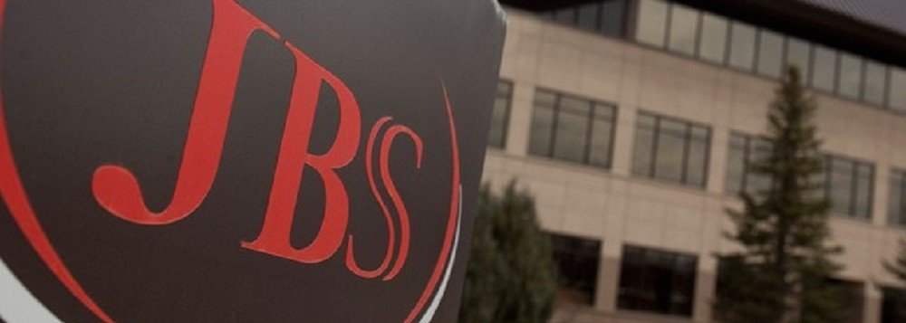 Depois de entregar o presidente nacional do PP, senador Ciro Nogueira, mais 20 políticos do Piauí - com mandatos, suplentes e não eleitos - foram relacionados por diretores e executivos da holding J&F, do grupo JBS, nas delações premiadas na Operação Lava Jato; Ricardo Saud, diretor da J&F,da qual faz parte o Grupo JBS, contabilizou pelo menos 1.829 candidatos de 28 partidos que receberam doações de campanha das empresas dos irmãos Batista, durante a campanha de 2014; entre os que levaram algum da J&Festão os 21 piauienses (Foto: Leonardo Lucena) Depois de entregar o presidente nacional do PP, senador Ciro Nogueira, mais 20 políticos do Piauí - com mandatos, suplentes e não eleitos - foram relacionados por diretores e executivos da holding J&F, do grupo JBS, nas delações premiadas na Operação Lava Jato; Ricardo Saud, diretor da J&F,da qual faz parte o Grupo JBS, contabilizou pelo menos 1.829 candidatos de 28 partidos que receberam doações de campanha das empresas dos irmãos Batista, durante a campanha de 2014; entre os que levaram algum da J&Festão os 21 piauienses