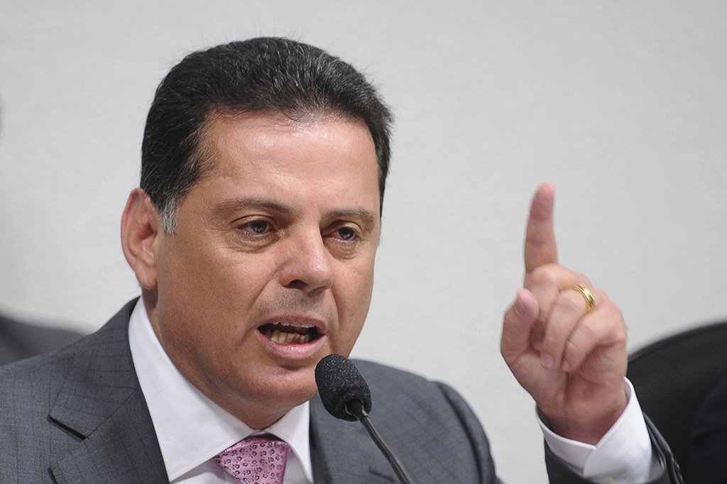 12-06-2012 - Brasília - Brasil - O governador de Goiás, Marconi Perillo (PSDB), presta depoimento à Comissão Parlamentar Mista de Inquérito (CPMI) do Cachoeira. Foto: Wilson Dias/ABr (Foto: Giuliana Miranda) 12-06-2012 - Brasília - Brasil - O governador de Goiás, Marconi Perillo (PSDB), presta depoimento à Comissão Parlamentar Mista de Inquérito (CPMI) do Cachoeira. Foto: Wilson Dias/ABr