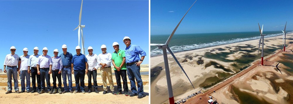 O Maranhão ganhou o primeiro empreendimento que aproveitará a força dos ventos para produzir energia limpa e sustentável; o Complexo Eólico Delta 3, da Omega Energia, entrou em fase final de instalação, entre as cidades de Barreirinhas e Paulino Neves; ao lado dos executivos da empresa, o governador Flávio Dino acionou o primeiro aerogerador do parque, que recebeu investimentos de cerca de R$ 1,5 bilhão; o complexo terá 96 aerogeradores e está com mais de 60% das obras concluídas; a previsão é de atingir 100% no início do segundo semestre deste ano (Foto: Leonardo Lucena) O Maranhão ganhou o primeiro empreendimento que aproveitará a força dos ventos para produzir energia limpa e sustentável; o Complexo Eólico Delta 3, da Omega Energia, entrou em fase final de instalação, entre as cidades de Barreirinhas e Paulino Neves; ao lado dos executivos da empresa, o governador Flávio Dino acionou o primeiro aerogerador do parque, que recebeu investimentos de cerca de R$ 1,5 bilhão; o complexo terá 96 aerogeradores e está com mais de 60% das obras concluídas; a previsão é de atingir 100% no início do segundo semestre deste ano