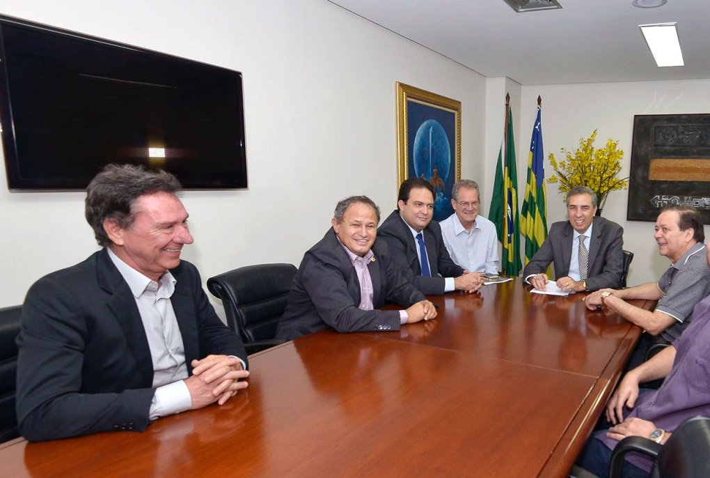 Anúncio foi feito no Facebook do governo de Goiás na tarde desta segunda-feira; Francisco Gonzaga Pontes é empresário do ramo metalúrgico e membro da Associação Comercial e Industrial de Anápolis; nomeação de Francisco Gonzaga mostra força política do prefeito Anápolis, Roberto Naves e do PTB; Anápolis recupera seu protagonismo estadual, já que historicamente sempre esteve à frente da pasta de Indústria e Comércio, agora vinculada à SED (Foto: José Barbacena) Anúncio foi feito no Facebook do governo de Goiás na tarde desta segunda-feira; Francisco Gonzaga Pontes é empresário do ramo metalúrgico e membro da Associação Comercial e Industrial de Anápolis; nomeação de Francisco Gonzaga mostra força política do prefeito Anápolis, Roberto Naves e do PTB; Anápolis recupera seu protagonismo estadual, já que historicamente sempre esteve à frente da pasta de Indústria e Comércio, agora vinculada à SED