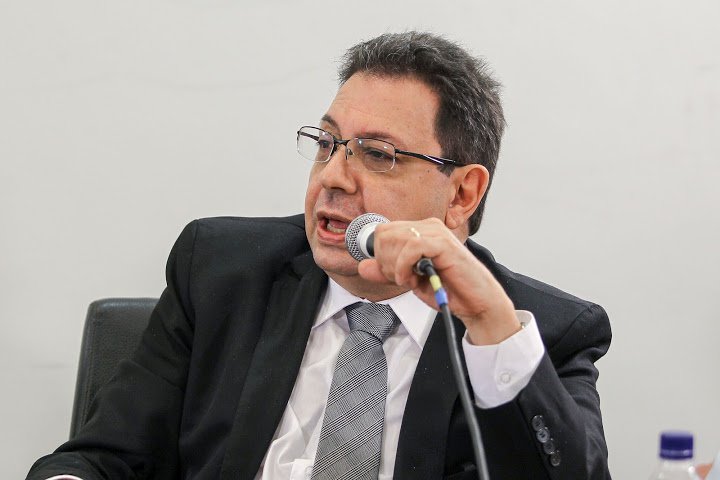 É um claro avanço da Lava Jato, que começa a se desmoralizar perante a sociedade, buscando calar os veículos independente e blogueiros que lhe fazem contraponto (Foto: Renato Rovai) É um claro avanço da Lava Jato, que começa a se desmoralizar perante a sociedade, buscando calar os veículos independente e blogueiros que lhe fazem contraponto
