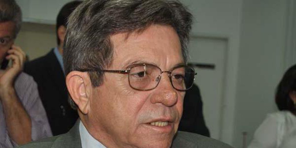 Está no Diário Oficial da União desta segunda-feira, 14, a nomeação do ex-secretário estadual de Transportes, Avelino Neiva, como o novo presidente da Companhia de Desenvolvimento dos Vales dos rios São Francisco e Parnaíba (Codevasf); Avelino é uma nomeação do deputado federal Heráclito Fortes (PSB); a data da nomeação é da última sexta-feira (11); a então presidente Kênia Regia Anesenko Marcelino foi exonerada (Foto: Leonardo Lucena) Está no Diário Oficial da União desta segunda-feira, 14, a nomeação do ex-secretário estadual de Transportes, Avelino Neiva, como o novo presidente da Companhia de Desenvolvimento dos Vales dos rios São Francisco e Parnaíba (Codevasf); Avelino é uma nomeação do deputado federal Heráclito Fortes (PSB); a data da nomeação é da última sexta-feira (11); a então presidente Kênia Regia Anesenko Marcelino foi exonerada