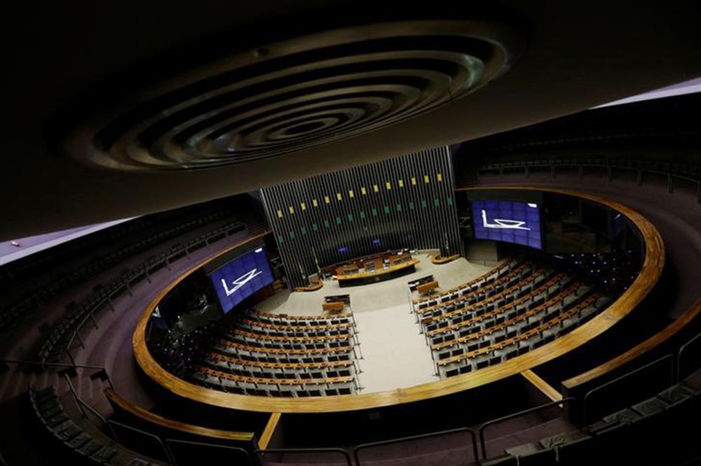 Vista geral do plenário da Câmara dos Deputados após sessão em Brasília, Brasil 12/4/2017 REUTERS/Ueslei Marcelino (Foto: Aquiles Lins) Vista geral do plenário da Câmara dos Deputados após sessão em Brasília, Brasil 12/4/2017 REUTERS/Ueslei Marcelino