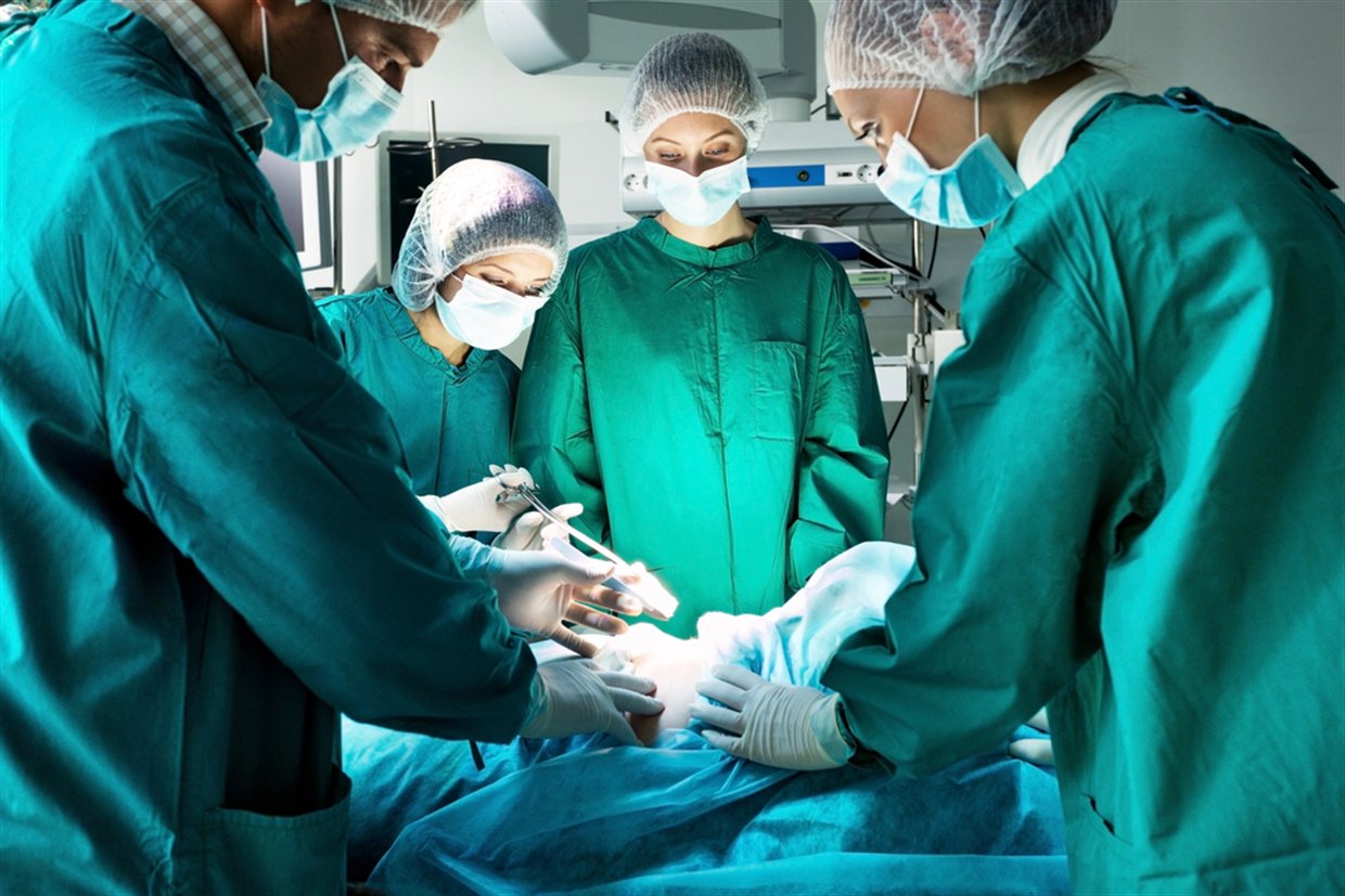 Convênio entre a Prefeitura de Fortaleza e o Hospital Fernandes Távora será assinado nesta segunda (18), pelo prefeito Roberto Cláudio (PDT). A unidade hospitalar disponibilizará 40 leitos de retaguarda ao IJF, tendo como perfil o atendimento aos pacientes com lesões traumatológicas de média complexidade. O objetivo é dinamizar o tratamento clínico e cirúrgico das vítimas (Foto: Rodrigo Rocha) Convênio entre a Prefeitura de Fortaleza e o Hospital Fernandes Távora será assinado nesta segunda (18), pelo prefeito Roberto Cláudio (PDT). A unidade hospitalar disponibilizará 40 leitos de retaguarda ao IJF, tendo como perfil o atendimento aos pacientes com lesões traumatológicas de média complexidade. O objetivo é dinamizar o tratamento clínico e cirúrgico das vítimas