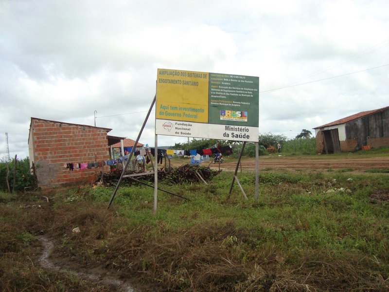 O Governo do Estado está discutindo a ampliação, para mais 125 municípios, do Sistema de Informação de Água e Saneamento Rural (Siasar), uma plataforma de informação básica sobre os serviços de saneamento, que possibilita o monitoramento da cobertura, qualidade e sustentabilidade do serviço de abastecimento de água e esgotamento sanitário, além do registro do desempenho dos prestadores de assistência técnica, entre outras funcionalidades (Foto: Fatima 247) O Governo do Estado está discutindo a ampliação, para mais 125 municípios, do Sistema de Informação de Água e Saneamento Rural (Siasar), uma plataforma de informação básica sobre os serviços de saneamento, que possibilita o monitoramento da cobertura, qualidade e sustentabilidade do serviço de abastecimento de água e esgotamento sanitário, além do registro do desempenho dos prestadores de assistência técnica, entre outras funcionalidades
