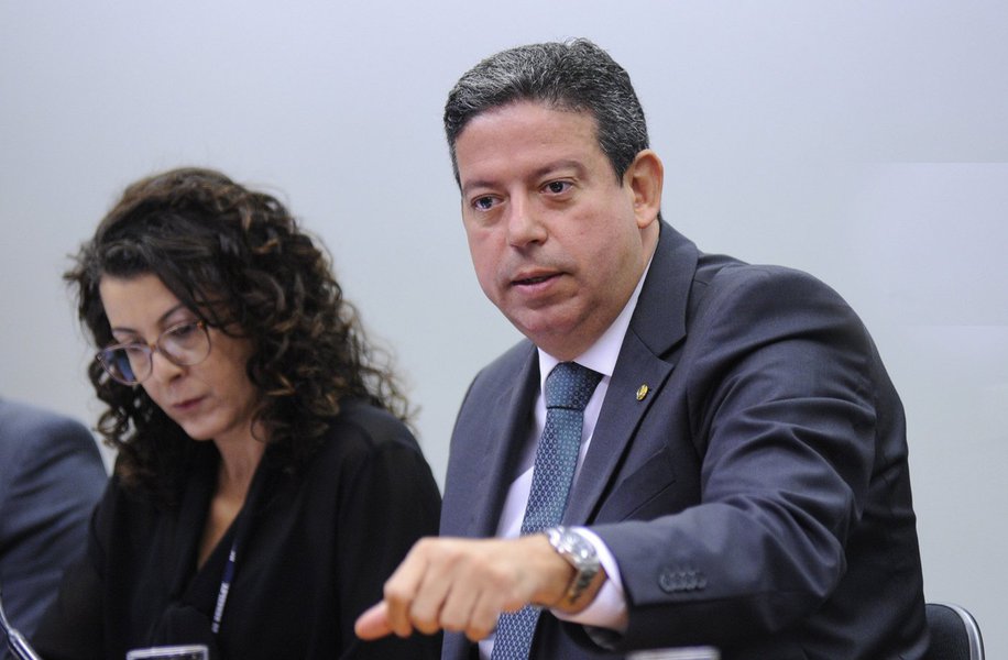 O relator do inquérito no STF, ministro Edson Fachin, rejeitou a denúncia do Ministério Público Federal (MPF) contra políticos do Partido Progressista (PP), entre eles o deputado federal alagoano Arthur Lira; acusação era de corrupção passiva e lavagem de dinheiro, por supostos recebimentos de vantagem indevida decorrente da cobrança de percentuais sobre os valores dos contratos firmados pela Diretoria de Abastecimento da Petrobras, entre 2006 e 2014 (Foto: Voney Malta) O relator do inquérito no STF, ministro Edson Fachin, rejeitou a denúncia do Ministério Público Federal (MPF) contra políticos do Partido Progressista (PP), entre eles o deputado federal alagoano Arthur Lira; acusação era de corrupção passiva e lavagem de dinheiro, por supostos recebimentos de vantagem indevida decorrente da cobrança de percentuais sobre os valores dos contratos firmados pela Diretoria de Abastecimento da Petrobras, entre 2006 e 2014