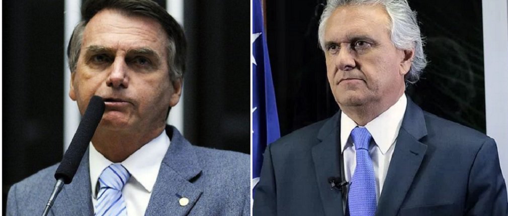 O deputado federal Jair Bolsonaro (PSC) até gosta da ideia de ter o senador goiano Ronaldo Caiado (DEM) numa eventual chapa para a disputa da presidência da República; a exigência de Bolsonaro é que ele seja o cabeça de chapa e o Caiado o vice; o parlamentar goiano, porém, não anda muito animado com a disputa presidencial; senador declarou recentemente que pretende disputar o governo de Goiás, onde já começou a articular encontro regionais do DEM para fortalecer seu projeto (Foto: José Barbacena) O deputado federal Jair Bolsonaro (PSC) até gosta da ideia de ter o senador goiano Ronaldo Caiado (DEM) numa eventual chapa para a disputa da presidência da República; a exigência de Bolsonaro é que ele seja o cabeça de chapa e o Caiado o vice; o parlamentar goiano, porém, não anda muito animado com a disputa presidencial; senador declarou recentemente que pretende disputar o governo de Goiás, onde já começou a articular encontro regionais do DEM para fortalecer seu projeto