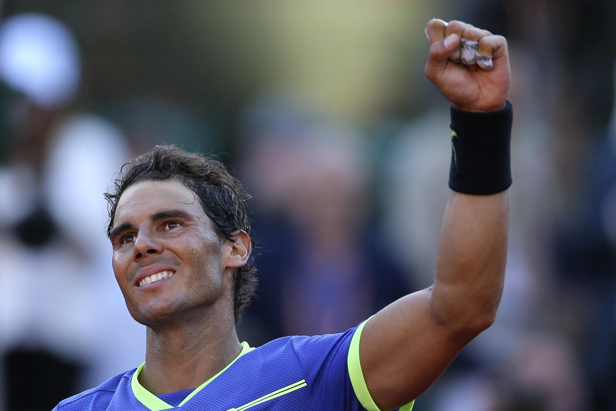Rafael Nadal dominou o suíço Stan Wawrinka e venceu por 6-2, 6-3 e 6-1, para conquistar um recorde de 10 títulos do Aberto da França neste domingo; o espanhol, quarto cabeça de chave que perdeu apenas duas partidas em Roland Garros desde a sua estreia em 2005, ficou a apenas um título do recorde histórico de Margaret Court de 11 títulos em um único Grande Slam; Nadal, que agora soma 15 títulos de Grand Slam no total, nunca foi incomodado em uma final dominada por ele (Foto: Romulo Faro) Rafael Nadal dominou o suíço Stan Wawrinka e venceu por 6-2, 6-3 e 6-1, para conquistar um recorde de 10 títulos do Aberto da França neste domingo; o espanhol, quarto cabeça de chave que perdeu apenas duas partidas em Roland Garros desde a sua estreia em 2005, ficou a apenas um título do recorde histórico de Margaret Court de 11 títulos em um único Grande Slam; Nadal, que agora soma 15 títulos de Grand Slam no total, nunca foi incomodado em uma final dominada por ele