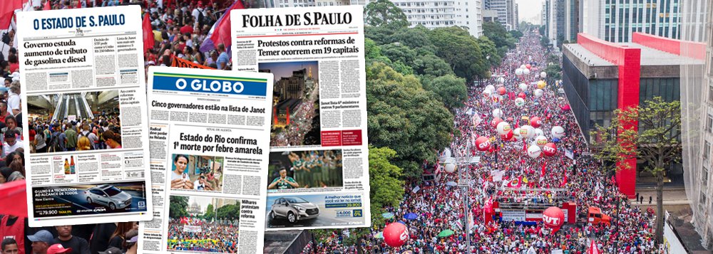 Depois de esconder que 300 mil pessoas foram protestar na Praça da Sé por eleições diretas em 1984, a imprensa minimizou – ou escondeu completamente – as manifestações que levaram 1 milhão de pessoas às ruas ontem contra as reformas do governo e pelo Fora Temer; assim como apenas a Folha de S.Paulo noticiou as diretas na época, foi o único jornal nesta quinta-feira 16 a destacar o protesto que levou 250 mil à Avenida Paulista; jornal O Globo minimizou a paralisação que ocorreu em quase todos os Estados e envolveu categorias importantes, como transportes, bancários e professores; já o Estado de S.Paulo transformou a manifestação e greve dos brasileiros em um problema de trânsito (Foto: Felipe L. Goncalves) www.brasil247.com - Depois de esconder que 300 mil pessoas foram protestar na Praça da Sé por eleições diretas em 1984, a imprensa minimizou – ou escondeu completamente – as manifestações que levaram 1 milhão de pessoas às ruas ontem contra as reformas do governo e pelo Fora Temer; assim como apenas a Folha de S.Paulo noticiou as diretas na época, foi o único jornal nesta quinta-feira 16 a destacar o protesto que levou 250 mil à Avenida Paulista; jornal O Globo minimizou a paralisação que ocorreu em quase todos os Estados e envolveu categorias importantes, como transportes, bancários e professores; já o Estado de S.Paulo transformou a manifestação e greve dos brasileiros em um problema de trânsito