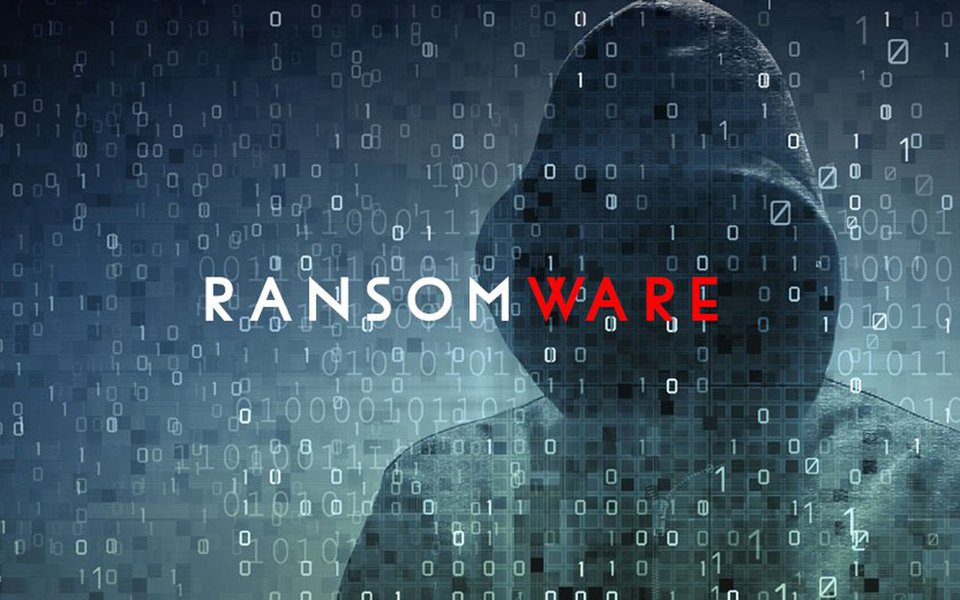 Um ataque cibernético de grande proporções atingiu nesta sexta-feira, 12, pelo menos 74 países, incluindo o Brasil; ataque de "ransomware" - uma espécie de vírus que bloqueia o computador da vítima e pede um resgate - atingiu empresas e hospitais na Europa; segundo Costin Raiu, diretor da empresa de segurança digital Kaspersky, foram registrados 45 mil ataques. Hospitais da Grã-Bretanha foram atingidos; no Brasil, os ciberataques fizeram com que sites do Ministério Público e do Tribunal de Justiça saíssem do ar nesta sexta; após ciberataque à Telefônica na Espanha, a Vivo no Brasil orientou funcionários a não acessarem a rede corporativa da empresa no Brasil (Foto: Aquiles Lins) Um ataque cibernético de grande proporções atingiu nesta sexta-feira, 12, pelo menos 74 países, incluindo o Brasil; ataque de "ransomware" - uma espécie de vírus que bloqueia o computador da vítima e pede um resgate - atingiu empresas e hospitais na Europa; segundo Costin Raiu, diretor da empresa de segurança digital Kaspersky, foram registrados 45 mil ataques. Hospitais da Grã-Bretanha foram atingidos; no Brasil, os ciberataques fizeram com que sites do Ministério Público e do Tribunal de Justiça saíssem do ar nesta sexta; após ciberataque à Telefônica na Espanha, a Vivo no Brasil orientou funcionários a não acessarem a rede corporativa da empresa no Brasil