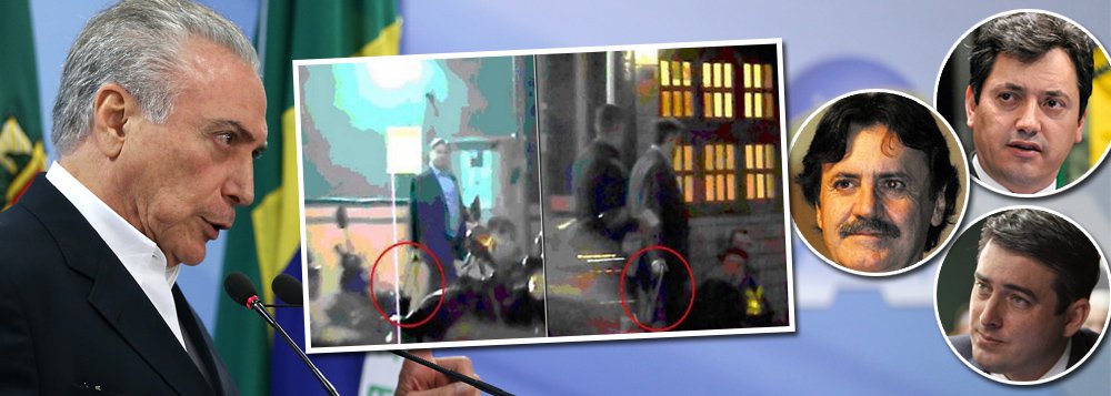 Michel Temer, que conquistou o poder por meio de um golpe parlamentar, já deu demonstrações inequívocas de que não pretende largar o osso; na semana passada, tentou se fortalecer, chamando os militares; no domingo, mudou o comando do Ministério da Justiça para tentar controlar a Polícia Federal; no entanto, como Osmar Serraglio não aceitou ficar com o Ministério da Transparência, seu assessor Rodrigo Rocha Loures, flagrado com uma mala com R$ 500 mil em propina da JBS, está prestes a ficar sem foro privilegiado – ou seja, mais perto de uma delação premiada; para salvar seu "homem da mala", Temer cogita colocar na Transparência um obscuro deputado paranaense e tem três opções: Hermes Parcianello, João Arruda e Sérgio Souza; a questão é: ele será ousado a este ponto? (Foto: Leonardo Attuch) Michel Temer, que conquistou o poder por meio de um golpe parlamentar, já deu demonstrações inequívocas de que não pretende largar o osso; na semana passada, tentou se fortalecer, chamando os militares; no domingo, mudou o comando do Ministério da Justiça para tentar controlar a Polícia Federal; no entanto, como Osmar Serraglio não aceitou ficar com o Ministério da Transparência, seu assessor Rodrigo Rocha Loures, flagrado com uma mala com R$ 500 mil em propina da JBS, está prestes a ficar sem foro privilegiado – ou seja, mais perto de uma delação premiada; para salvar seu "homem da mala", Temer cogita colocar na Transparência um obscuro deputado paranaense e tem três opções: Hermes Parcianello, João Arruda e Sérgio Souza; a questão é: ele será ousado a este ponto?