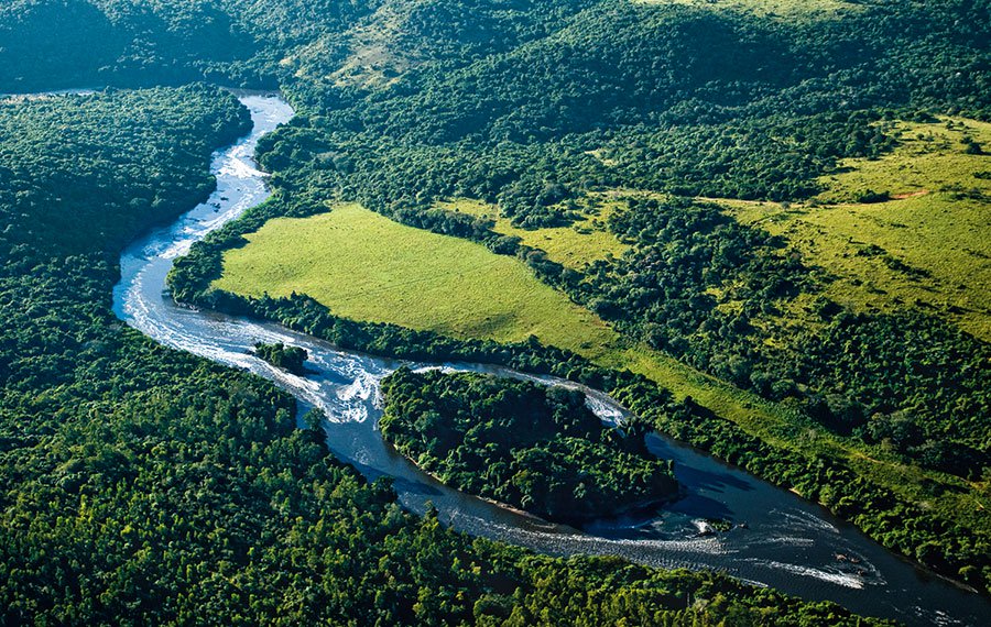 O tratamento à Renca mostra nitidamente que o governo atual não vê a implantação de projetos nacionais como questão estratégica para a soberania. Revela seu desprezo aos povos indígenas e à Amazônia, região estratégica para o País (Foto: Carlos Zarattini) O tratamento à Renca mostra nitidamente que o governo atual não vê a implantação de projetos nacionais como questão estratégica para a soberania. Revela seu desprezo aos povos indígenas e à Amazônia, região estratégica para o País