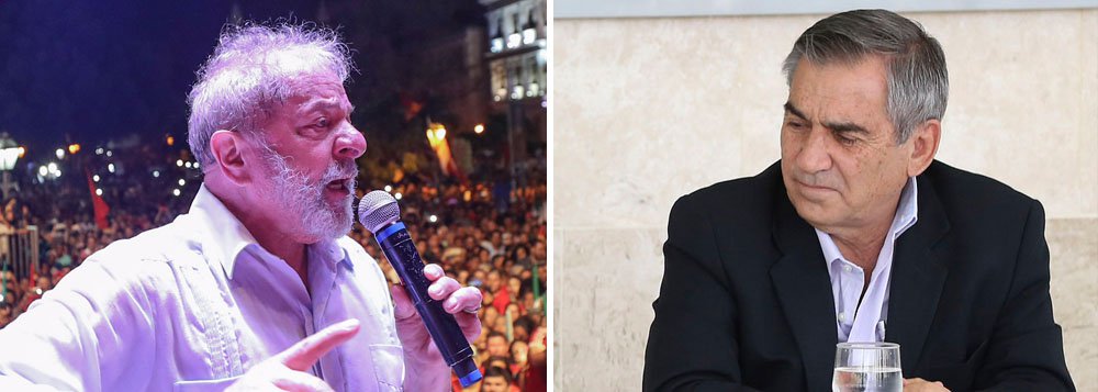 O Ministério Público Federal do Distrito Federal denunciou o ex-presidente Luiz Inácio Lula da Silva e o ex-ministro Gilberto Carvalho na Operação Zelotes; outras cinco pessoas também estão denunciadas no processo por corrupção passiva na edição de uma medida provisória para beneficiar montadoras, publicada em 2009; de acordo com a denúncia, as empresas automobilísticas teriam prometido R$ 6 milhões a Lula e Carvalho em troca de benefícios para o setor (Foto: Charles Nisz) O Ministério Público Federal do Distrito Federal denunciou o ex-presidente Luiz Inácio Lula da Silva e o ex-ministro Gilberto Carvalho na Operação Zelotes; outras cinco pessoas também estão denunciadas no processo por corrupção passiva na edição de uma medida provisória para beneficiar montadoras, publicada em 2009; de acordo com a denúncia, as empresas automobilísticas teriam prometido R$ 6 milhões a Lula e Carvalho em troca de benefícios para o setor