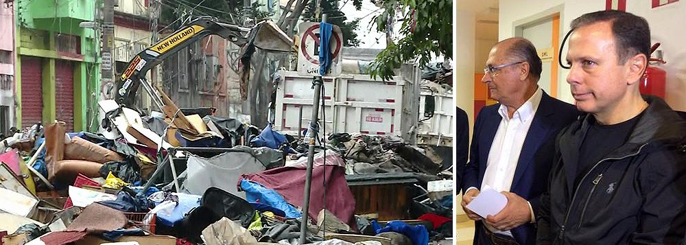 A operação policial realizada na manhã de domingo na cracolândia, no centro de São Paulo, expôs a guerra fria entre o prefeito João Doria (PSDB) e o governador, Geraldo Alckmin (PSDB); a ação foi feita em meio a reclamações de alguns integrantes da gestão Doria, que falavam em "atropelo" da ação policial antes que todas as medidas protetivas dos usuários de drogas da cracolândia fossem montadas; a data escolhida pela polícia coincidiu com um final de semana da Virada Cultural da prefeitura, quando aGuarda Civil Metropolitana estava com boa parte do efetivo envolvida na segurança do evento (Foto: Giuliana Miranda) A operação policial realizada na manhã de domingo na cracolândia, no centro de São Paulo, expôs a guerra fria entre o prefeito João Doria (PSDB) e o governador, Geraldo Alckmin (PSDB); a ação foi feita em meio a reclamações de alguns integrantes da gestão Doria, que falavam em "atropelo" da ação policial antes que todas as medidas protetivas dos usuários de drogas da cracolândia fossem montadas; a data escolhida pela polícia coincidiu com um final de semana da Virada Cultural da prefeitura, quando aGuarda Civil Metropolitana estava com boa parte do efetivo envolvida na segurança do evento