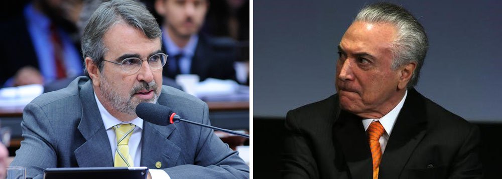 Vice-líder da Minora na Câmara, deputado Henrique Fontana (PT-RS), fez uma advertência aos grupos estrangeiros que participam do feirão de Temer, que inclui também a venda de ativos da Petrobras; "As riquezas naturais e ativos estatais entregues por Temer aos estrangeiros a preço de banana serão retomadas por um governo legítimo a ser eleito no ano que vem. O atual governo não tem legitimidade e não poderia estar fazendo privatizações e negócios que são verdadeiros crimes de lesa-pátria e um atentado à soberania nacional", afirmou (Foto: Aquiles Lins) Vice-líder da Minora na Câmara, deputado Henrique Fontana (PT-RS), fez uma advertência aos grupos estrangeiros que participam do feirão de Temer, que inclui também a venda de ativos da Petrobras; "As riquezas naturais e ativos estatais entregues por Temer aos estrangeiros a preço de banana serão retomadas por um governo legítimo a ser eleito no ano que vem. O atual governo não tem legitimidade e não poderia estar fazendo privatizações e negócios que são verdadeiros crimes de lesa-pátria e um atentado à soberania nacional", afirmou