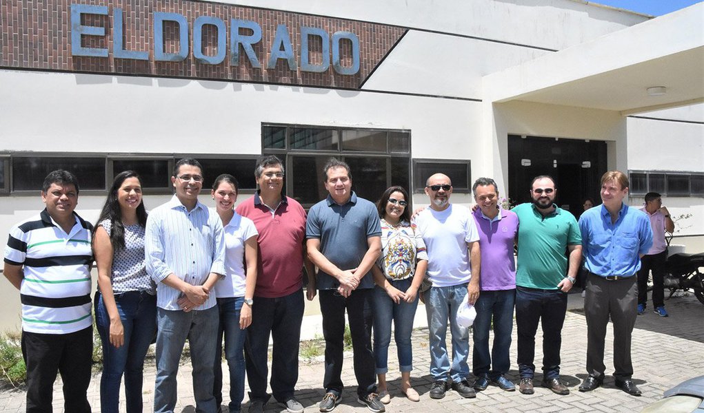 O jornal Bom Dia Brasil, da Globo, concedeu direito de resposta ao governo Flávio Dino sobre o caso do Hospital de Ortopedia no Maranhão; em nota, a Secretaria Estadual de Saúde afirmou que "foi uma opção mais rápida e barata alugar uma estrutura já existente para instalar o Hospital de Traumatologia e Ortopedia (HTO) do Maranhão"; "O aluguel vai reduzir em ao menos dois anos a espera dos pacientes da capital por tratamento. O HTO estará apto a fazer 400 cirurgias por mês, o que significa que, adiantando a obra em dois anos, será possível fazer 9.600 cirurgias ortopédicas a mais em São Luís" (Foto: Leonardo Lucena) O jornal Bom Dia Brasil, da Globo, concedeu direito de resposta ao governo Flávio Dino sobre o caso do Hospital de Ortopedia no Maranhão; em nota, a Secretaria Estadual de Saúde afirmou que "foi uma opção mais rápida e barata alugar uma estrutura já existente para instalar o Hospital de Traumatologia e Ortopedia (HTO) do Maranhão"; "O aluguel vai reduzir em ao menos dois anos a espera dos pacientes da capital por tratamento. O HTO estará apto a fazer 400 cirurgias por mês, o que significa que, adiantando a obra em dois anos, será possível fazer 9.600 cirurgias ortopédicas a mais em São Luís"