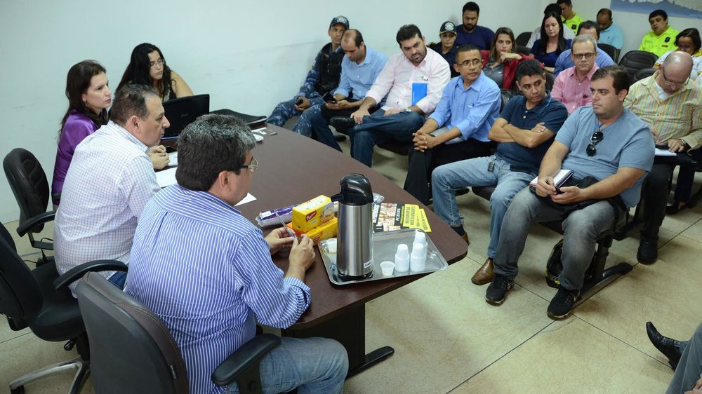 A Prefeitura de Palmas apresentou proposta de pagamento da database dos servidores públicos municipais a partir de julho de 2017, mas não formalizou o parcelamento do retroativo de janeiro a junho; de acordo com o Sindicato dos Servidores Públicos Municipais de Palmas (Sisemp), não houve um “cuidado” da gestão em apresentar uma proposta consolidada, com apresentação de números e regras claras para o pagamento do retroativo (Foto: Leonardo Lucena) A Prefeitura de Palmas apresentou proposta de pagamento da database dos servidores públicos municipais a partir de julho de 2017, mas não formalizou o parcelamento do retroativo de janeiro a junho; de acordo com o Sindicato dos Servidores Públicos Municipais de Palmas (Sisemp), não houve um “cuidado” da gestão em apresentar uma proposta consolidada, com apresentação de números e regras claras para o pagamento do retroativo