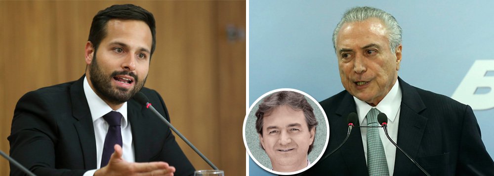 Ex-ministro da Cultura, que deixou o governo Temer após denunciar que estava sendo alvo de pressão para que liberasse uma obra em benefício pessoal de Geddel Vieira Lima, rebateu declaração de Temer contra a entrevista do empresário Joesley Batista; o peemedebista se referiu ao dono da JBS como "bandido notório" ao anunciar que o processará na Justiça; "Bandido que ele recebeu na calada da noite, no porão do palácio, dando codinome. Ah, usou seu jatinho também, recebeu até flores dele...", ironizou Marcelo Calero (Foto: Gisele Federicce) Ex-ministro da Cultura, que deixou o governo Temer após denunciar que estava sendo alvo de pressão para que liberasse uma obra em benefício pessoal de Geddel Vieira Lima, rebateu declaração de Temer contra a entrevista do empresário Joesley Batista; o peemedebista se referiu ao dono da JBS como "bandido notório" ao anunciar que o processará na Justiça; "Bandido que ele recebeu na calada da noite, no porão do palácio, dando codinome. Ah, usou seu jatinho também, recebeu até flores dele...", ironizou Marcelo Calero