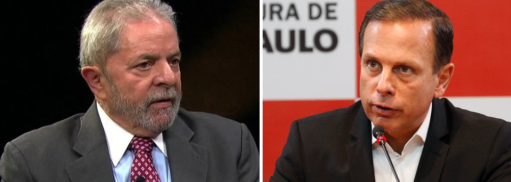 Em sua obsessão de atacar Lula e desqualificar o PT, o prefeito de São Paulo, João Doria Júnior (PSDB), volta a ofender o ex-presidente em sua página no Facebook; "Diferente de você, eu não fujo das minhas obrigações e não uso nome de ninguém para me esquivar da justiça. Sua hora está chegando. #LulaCondenado”, disse, demonstrando total desequilíbrio e despreparo para exercer um cargo de tamanha importância (Foto: Aquiles Lins) Em sua obsessão de atacar Lula e desqualificar o PT, o prefeito de São Paulo, João Doria Júnior (PSDB), volta a ofender o ex-presidente em sua página no Facebook; "Diferente de você, eu não fujo das minhas obrigações e não uso nome de ninguém para me esquivar da justiça. Sua hora está chegando. #LulaCondenado”, disse, demonstrando total desequilíbrio e despreparo para exercer um cargo de tamanha importância