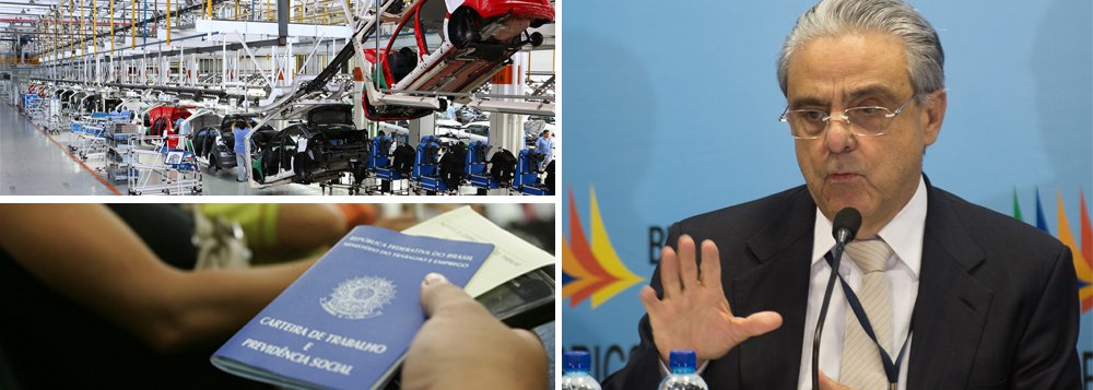 ondagem Industrial, divulgada nesta quarta-feira, 24, pela Confederação Nacional da Indústria (CNI) é mais uma prova do tiro no pé que deu a entidade ao apoiar o golpe levou Michel Temer ao Poder; emprego e o nível de utilização da capacidade instalada recuaram em abril; indicador de evolução da produção caiu para 41,6 pontos, o de número de empregados ficou em 47 pontos e o de utilização da capacidade instalada, em relação ao usual, diminuiu pra 36,6 pontos; "Sem grandes perspectivas de melhora no cenário econômico, os empresários continuam pouco dispostos a investir", diz a CNI, presidida por Robson Andrade (Foto: Aquiles Lins) ondagem Industrial, divulgada nesta quarta-feira, 24, pela Confederação Nacional da Indústria (CNI) é mais uma prova do tiro no pé que deu a entidade ao apoiar o golpe levou Michel Temer ao Poder; emprego e o nível de utilização da capacidade instalada recuaram em abril; indicador de evolução da produção caiu para 41,6 pontos, o de número de empregados ficou em 47 pontos e o de utilização da capacidade instalada, em relação ao usual, diminuiu pra 36,6 pontos; "Sem grandes perspectivas de melhora no cenário econômico, os empresários continuam pouco dispostos a investir", diz a CNI, presidida por Robson Andrade