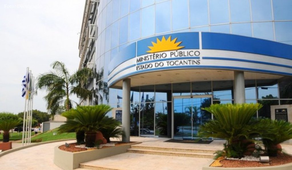 O MP-TO emitiu parecer pela ilegalidade da greve anunciada pelo Sindicato dos Professores; de acordo com o procurador de Justiça José Demóstenes de Abreu, a mobilização não observou os requisitos legais e, em consequência, a Ação da Prefeitura de Palmas deveria ser provida e a greve julgada ilegal.
(Foto: Leonardo Lucena) O MP-TO emitiu parecer pela ilegalidade da greve anunciada pelo Sindicato dos Professores; de acordo com o procurador de Justiça José Demóstenes de Abreu, a mobilização não observou os requisitos legais e, em consequência, a Ação da Prefeitura de Palmas deveria ser provida e a greve julgada ilegal.