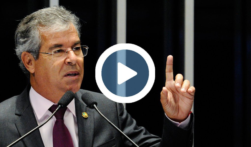 Saída para crise econômica e política que assola o país passa pela antecipação das eleições diretas; em pronunciamento, o senador Jorge Viana (PT-AC) propôs que o Congresso siga o exemplo do parlamento inglês, que decidiu adiantar o pleito do país para negociar a retirada do Reino Unido da União Europeia; "Não podemos destruir as lideranças, a democracia, os partidos. Esse caminho vai agravar ainda mais a crise. Para mim, só há um remédio – eu falo isso há 2 anos: mais eleição", disse; "Vamos chamar eleições diretas para resolver a crise. Vamos antecipar a eleição. Vamos fazer como o Reino Unido" (Foto: Aquiles Lins) Saída para crise econômica e política que assola o país passa pela antecipação das eleições diretas; em pronunciamento, o senador Jorge Viana (PT-AC) propôs que o Congresso siga o exemplo do parlamento inglês, que decidiu adiantar o pleito do país para negociar a retirada do Reino Unido da União Europeia; "Não podemos destruir as lideranças, a democracia, os partidos. Esse caminho vai agravar ainda mais a crise. Para mim, só há um remédio – eu falo isso há 2 anos: mais eleição", disse; "Vamos chamar eleições diretas para resolver a crise. Vamos antecipar a eleição. Vamos fazer como o Reino Unido"
