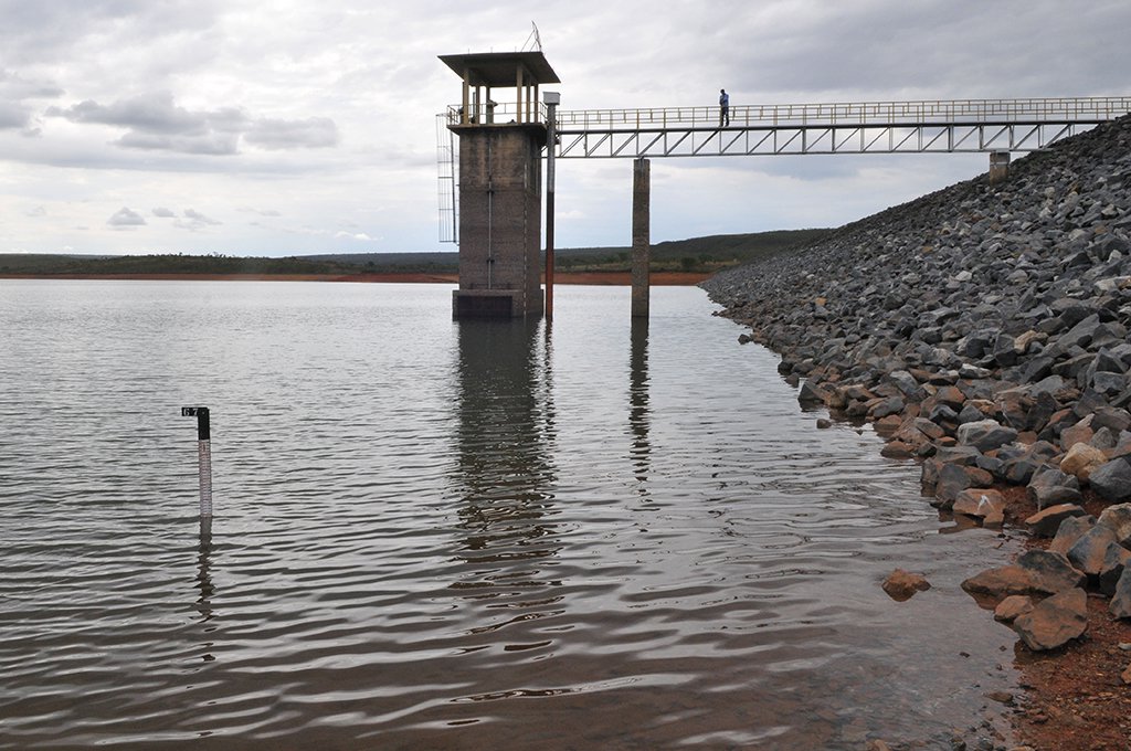 Barragem Santa Maria, Brasília, DF, Brasil 7/11/2016- Reservatório Santa Maria com nível de água próximo aos 41%. Foto: (Foto: Leonardo Lucena) Barragem Santa Maria, Brasília, DF, Brasil 7/11/2016- Reservatório Santa Maria com nível de água próximo aos 41%. Foto: