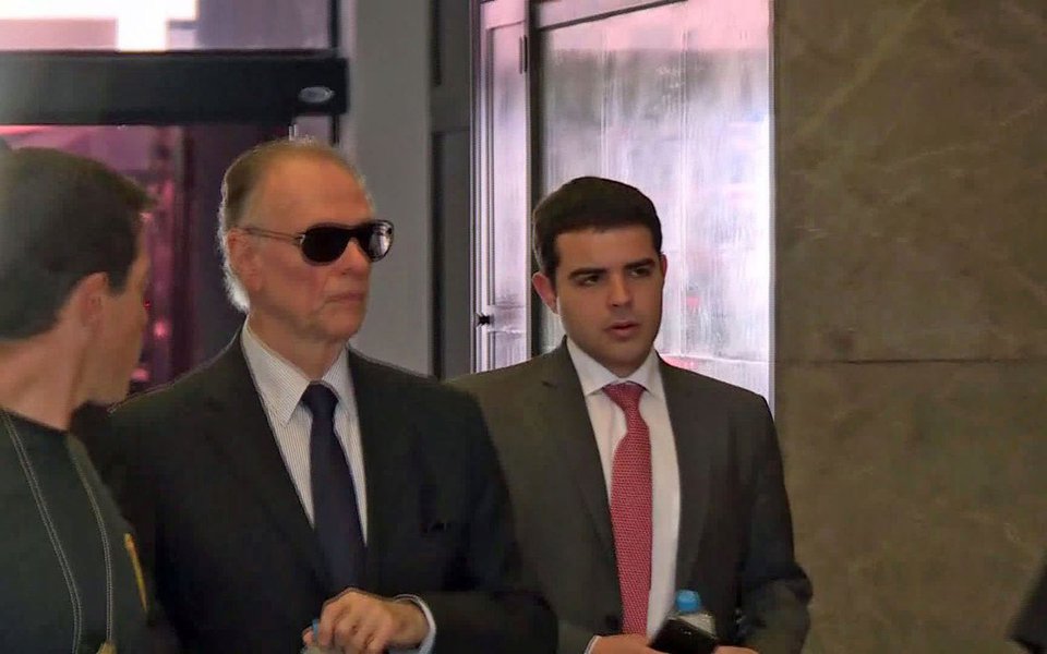 Presidente do Comitê Olímpico do Brasil (COB) e do Comitê Rio 2016, Carlos Arthur Nuzman, vai prestar esclarecimentos no âmbito da operação Unfair Play, desdobramento da Lava Jato que investiga a compra de votos na eleição que escolheu o Rio como sede da Olimpíada de 2016 (Foto: Felipe L. Goncalves) Presidente do Comitê Olímpico do Brasil (COB) e do Comitê Rio 2016, Carlos Arthur Nuzman, vai prestar esclarecimentos no âmbito da operação Unfair Play, desdobramento da Lava Jato que investiga a compra de votos na eleição que escolheu o Rio como sede da Olimpíada de 2016