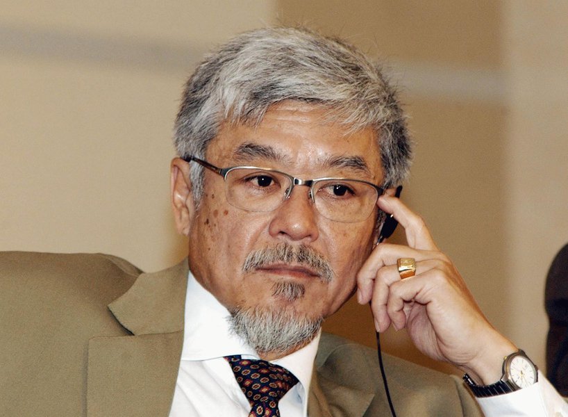 A 3ª turma do STJ manteve decisão do TJ/SP obrigando a Editora Abril a indenizar por danos morais a família do ex-ministro Luiz Gushiken, morto em 2013, devido a matérias publicadas pela revista Veja em 2006; segundo o tribunal, as matérias foram publicadas sem o devido cuidado de apurar as informações, baseadas apenas em informações de uma fonte, ficando caracterizado, dessa forma, o dever de indenizar (Foto: Charles Nisz) A 3ª turma do STJ manteve decisão do TJ/SP obrigando a Editora Abril a indenizar por danos morais a família do ex-ministro Luiz Gushiken, morto em 2013, devido a matérias publicadas pela revista Veja em 2006; segundo o tribunal, as matérias foram publicadas sem o devido cuidado de apurar as informações, baseadas apenas em informações de uma fonte, ficando caracterizado, dessa forma, o dever de indenizar