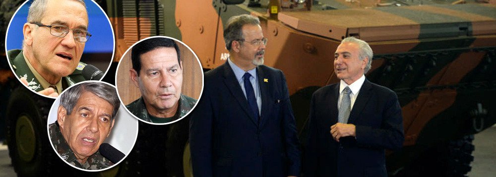 Jornalista Flávio Aguiar criticou a defesa de uma intervenção militar no País, feita, entre outros, pelo escritor Moniz Bandeira; "Imaginar que um golpe militar poria fim a este desvario é, em si mesmo, parte do desvario. Imaginar que assumiria o poder um novo general Lott é outro desvario. Quem vai assumir, se tal ocorrer, é um correligionário do general Mourão. Ou do general Alberto Heleno que invectivou e culpou 'o fracasso das esquerdas' pelo que está ocorrendo no Brasil. Como se tirar milhões de pessoas da miséria fosse um fracasso. Ou como se devolver outros milhões ao naufrágio na pobreza fosse um sucesso" (Foto: Aquiles Lins) Jornalista Flávio Aguiar criticou a defesa de uma intervenção militar no País, feita, entre outros, pelo escritor Moniz Bandeira; "Imaginar que um golpe militar poria fim a este desvario é, em si mesmo, parte do desvario. Imaginar que assumiria o poder um novo general Lott é outro desvario. Quem vai assumir, se tal ocorrer, é um correligionário do general Mourão. Ou do general Alberto Heleno que invectivou e culpou 'o fracasso das esquerdas' pelo que está ocorrendo no Brasil. Como se tirar milhões de pessoas da miséria fosse um fracasso. Ou como se devolver outros milhões ao naufrágio na pobreza fosse um sucesso"